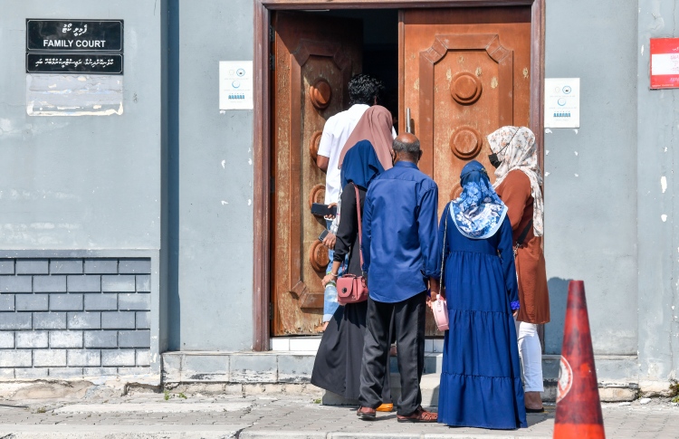 އާއިލާ ހިމާޔަތް ކުރުމުގައި މުޖުތަމައުގެ މަސްއޫލިއްޔަތު