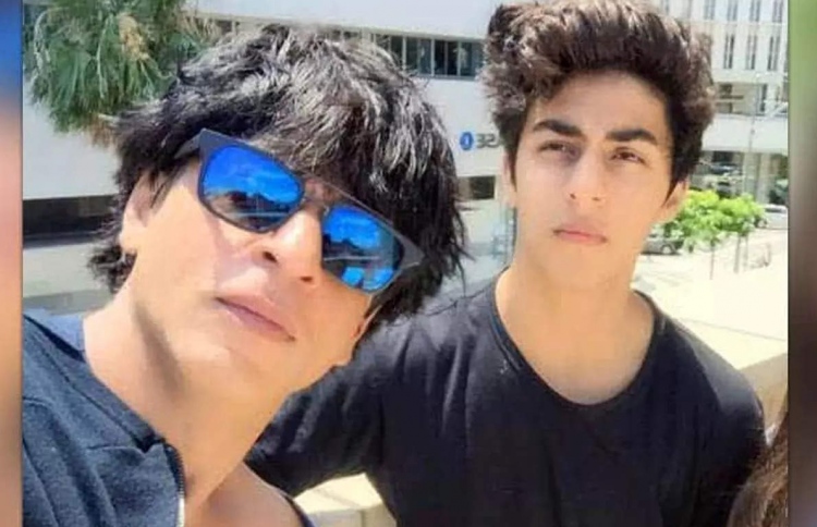 ޝާހު އާއި އޭނާގެ ދަރިފުޅު އާރިޔަން--