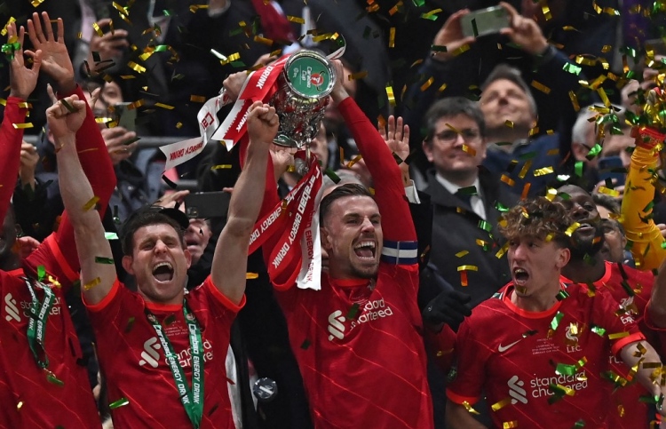 ލިވަޕޫލުން ނުވަ ވަނަ ފަހަރަށް ލީގު ކަޕް ކާމިޔާބުކޮށްފި