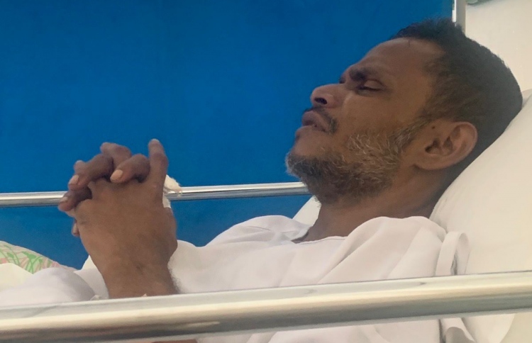 މިސްކިތަށް ކުޅުޖެހި މީހާގެ ފުރާނަ ނުރައްކަލުގައި!