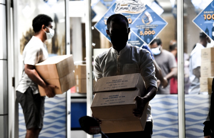 މާލެ ސަރަހައްދަށް މަސްދަޅު ބަހަން ފެށުން މާދަމާ މެންދުރު 2:30 ގައި