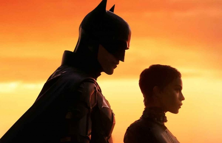 ބެޓްމޭން އަށް ވަރުގަދަ ފެށުމެއް، މޮޅު ރިވިއުތައް