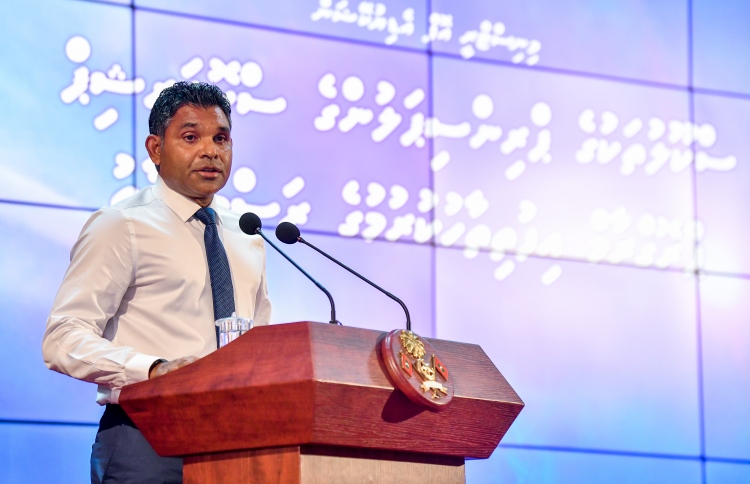 "ޖީލެއް ބިނާކުރަން އޭ ގްރޭޑު ޓީމެއް އުފައްދަންޖެހޭ"