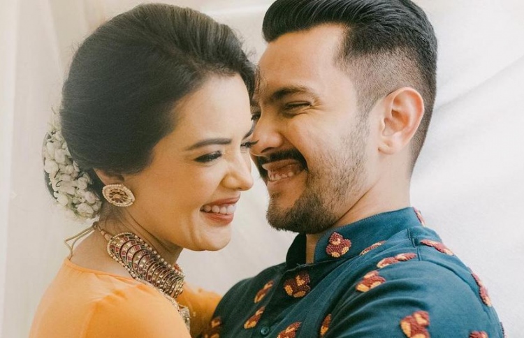 އަދިތުޔާ އާއި އޭނާގެ އަނބިމީހާ ޝްވެތާ--