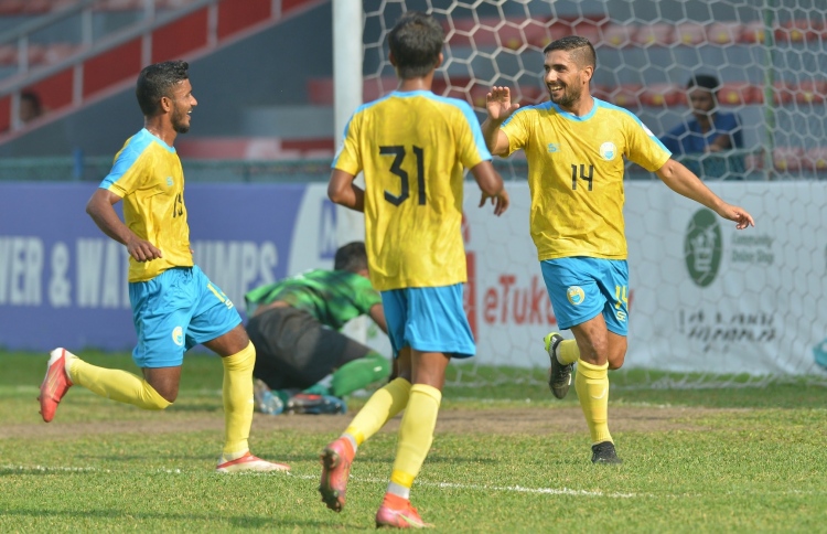 ޑަކްސަންގެ މަރަށްފަހު ކުޅުނުމެޗުން ވެލެންސިއާއަށް މޮޅެއް