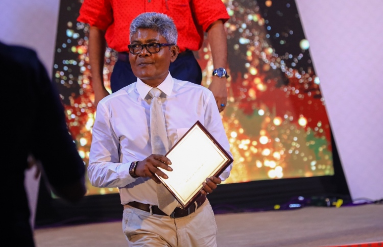 ގަވާއިދާ ނުލައި މުބާރާތް ފަށައިފި، ކޮމިޝަނަރު ކޮބާ؟