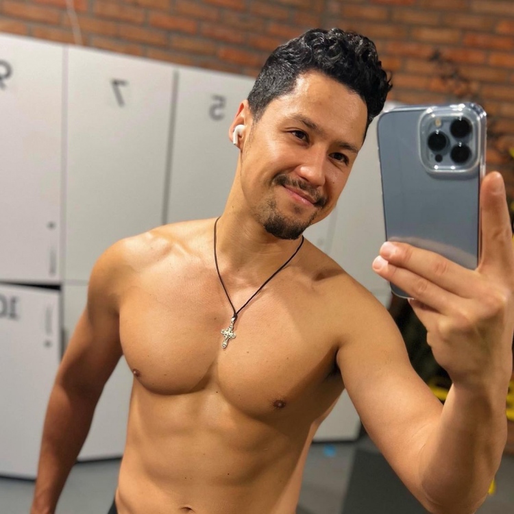 ރަޝިއާ އިން ޔުކްރެއިނަށް ދިން ހަމަލާގައި މަރުވި ޔުކްރެއިންގެ އެކްޓަރު ޕަޝާ ލީ.