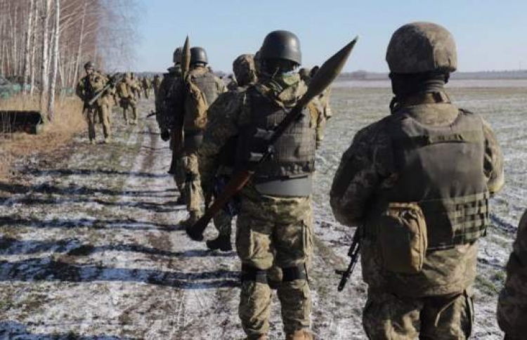 ކިޔޭވް އަށް އާ ހަމަލާތަކެއް ދޭން ރަޝިޔާ ތައްޔާރުވަނީ