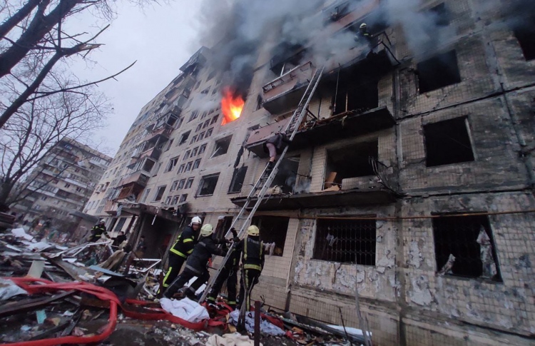 ހަނގުރާމަ ހުއްޓާލުމަށް ދުނިޔޭގެ ކޯޓުން އަމުރުކޮށްފި