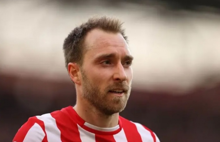 ހާޓް އެޓޭކަށް ނުވަމަސް ފަހުން އެރިކްސަން ގައުމީ ޓީމަށް