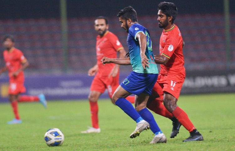 ސަސްގެ ދެވަނަ މޮޅު، ފުރުތަމަ ބުރުގައި ގްރާންޑޭއަށް މޮޅެއް ނެތް