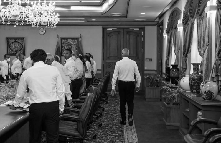 ލޯ ލާރިއެއް ވެސް ރިކަވާ ނުވެ، 10 މިލިއަން ބޭކާރު!