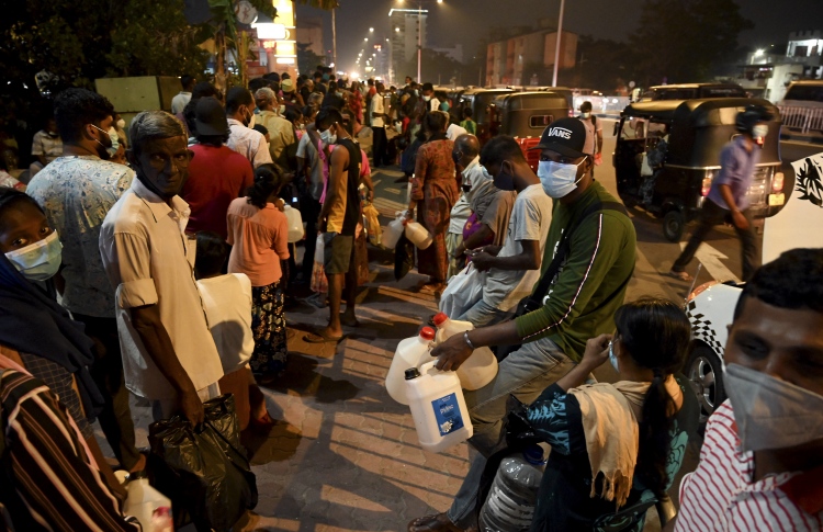 ލަންކާއަށް ވޯލްޑް ބޭންކުން 1 ބިލިއަން ޑޮލަރުގެ ލޯނެއް