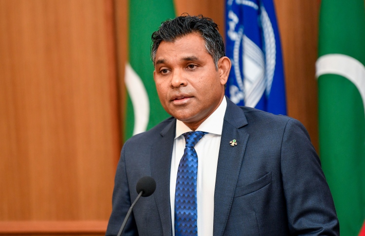 ޕްލާސްޓިކާ ދެކޮޅު މަސައްކަތެއް ނުހުއްޓޭނެ: ފައިސަލް