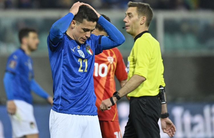 ފުޓުބޯޅައިގެ ގަދަބާރު އިޓަލީ ވޯލްޑް ކަޕުން ކަޓައިފި