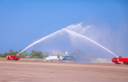 Maldivian airline's maiden flight at Ratmalana Airport receives "water salute"--
