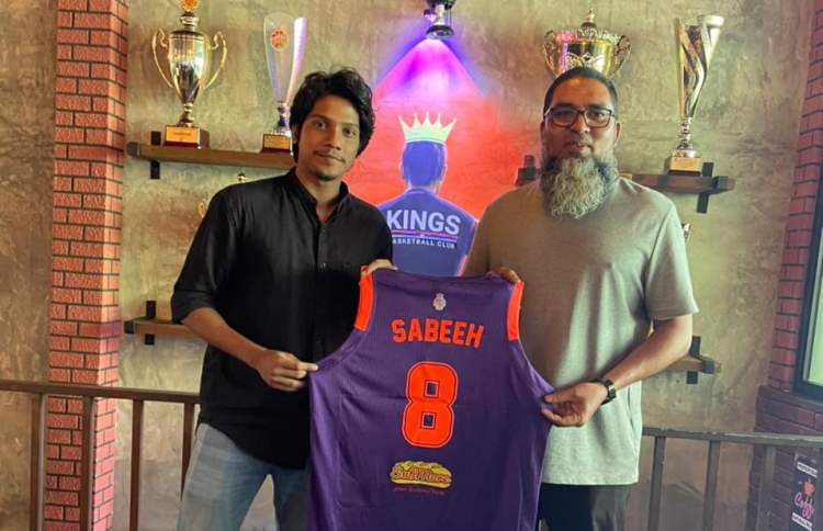 ސްޓިންގާސް ދޫކޮށް ސަބީހް ޗެމްޕިއަން ކިންގްސް އަށް