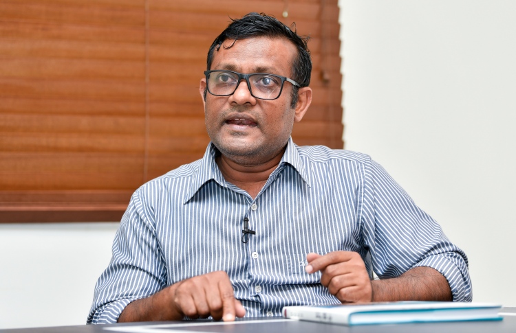 ގާނޫނުގެ ދަށުން ނާޒިމަށް ފިޔަވަޅު އެޅޭކަށް ނެތް