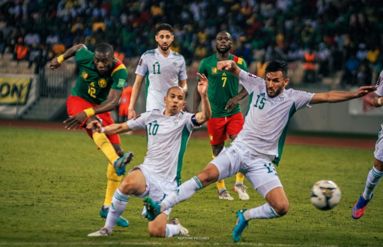 އަލްޖީރިއާ ރޮއްވާލާފައި ކެމަރޫން ފަހުވަގުތު ވޯލްޑްކަޕަށް