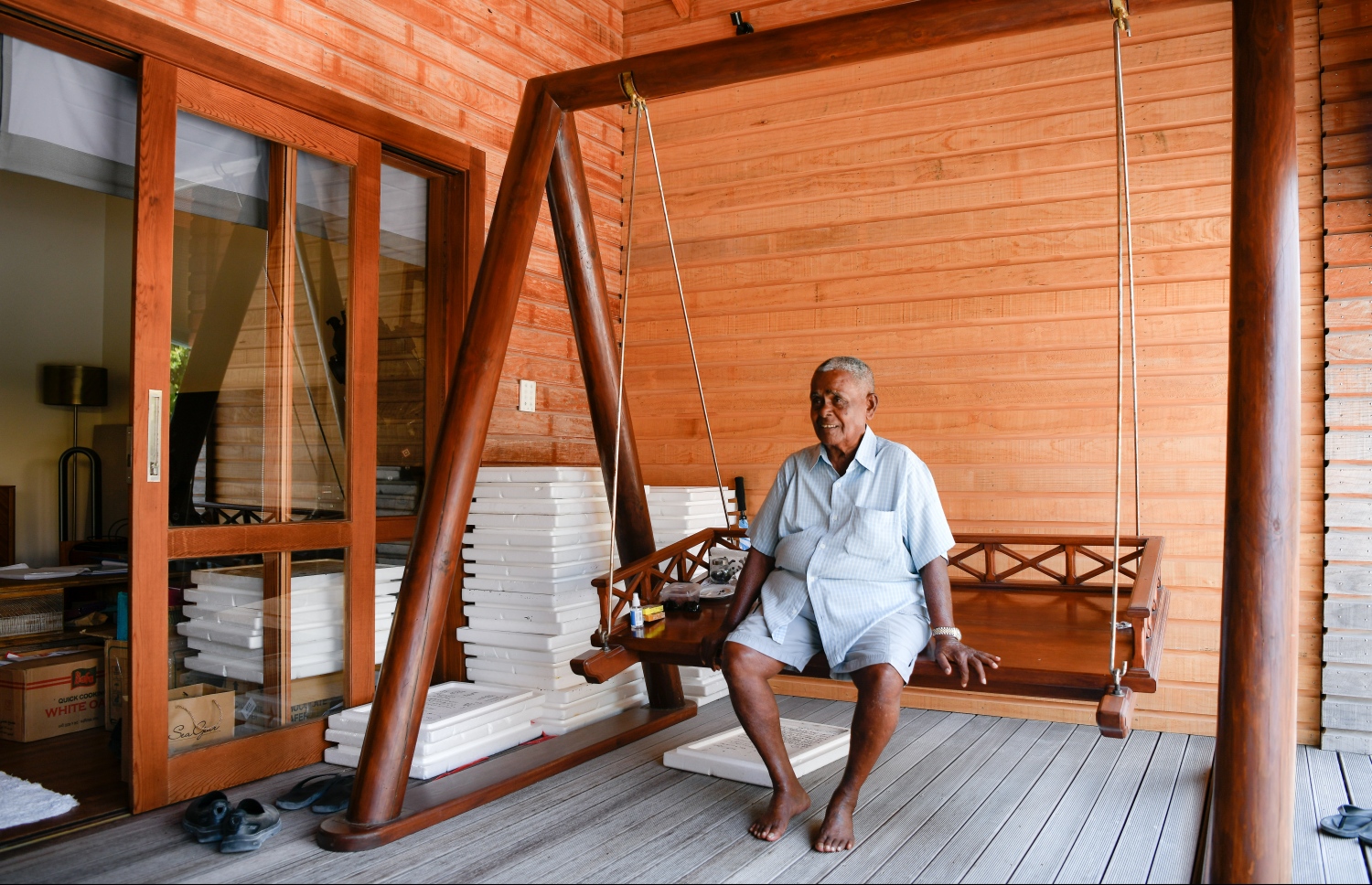 ކުރެއްދޫގައި އުއްޗު އޭނާ ދިރިއުޅުއްވާ ގޭގެ އުނދޯލީގައި -- ފޮޓޯ: ނިޝާން އަލީ | މިހާރު