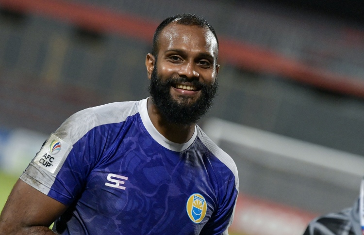 އުނދަގޫ ދަނޑިވަޅު ލީޑަޝިޕް ނަގައި ދެއްކީ ހިތްވަރު