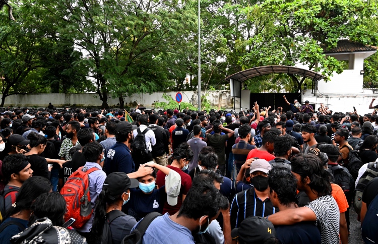 ލަންކާގެ ގާނޫނު ހަދާ މަޖިލިސް އެއްކޮށްދޭން އެދިއްޖެ