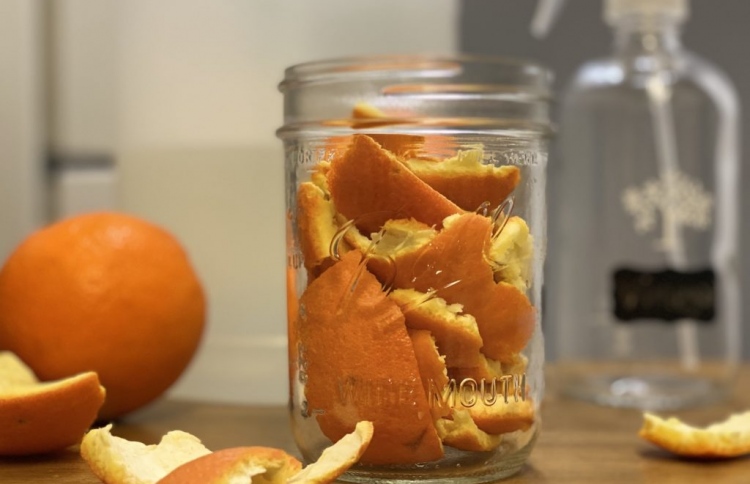 ބަދިގެ ސާފުކުރަން އޮރެންޖު ތޮށި