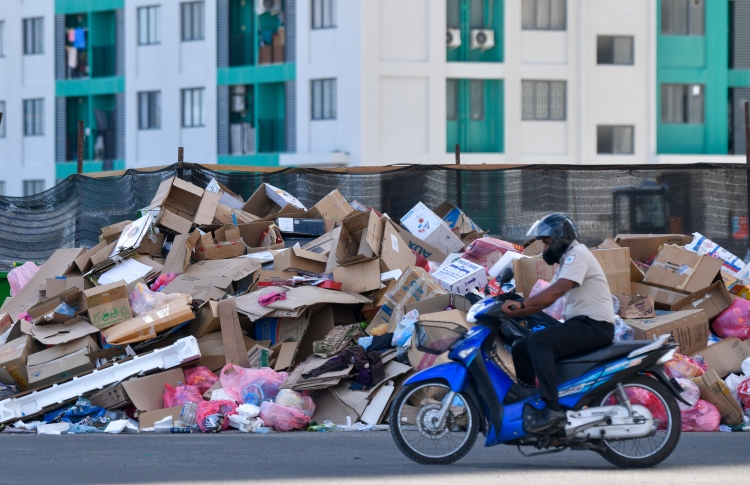 މުނިސިޕަލް ހިދުމަތް މޮނިޓާކުރާނެ ބަޔަކު ހޯދަނީ