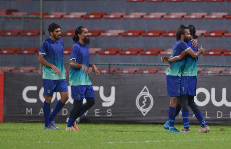 ސަސް މޮޅުވުމުން ގަދަ ހަތަރެއްގެ ރޭސް ފޯރިގަދަ ވެއްޖެ