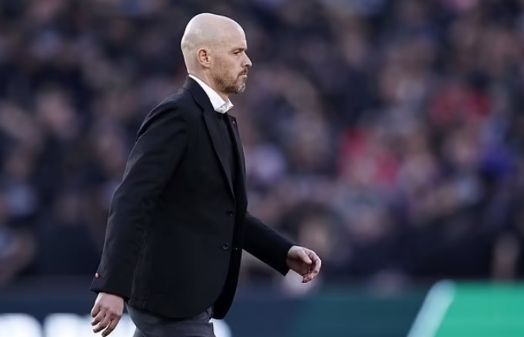 ޔުނައިޓެޑާ ހަވާލުވާ ޓެން ހަގްއަށް ޑަޗް ކަޕް ގެއްލިއްޖެ