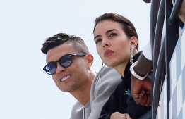 ޖޯޖީނާ އާއި ރޮނާލްޑޯ.