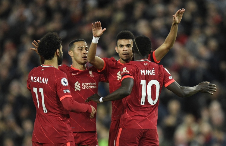 ޔުނައިޓެޑް ބަލިކޮށް ލިވަޕޫލަށް ތާރީހީ ނަތީޖާއެއް