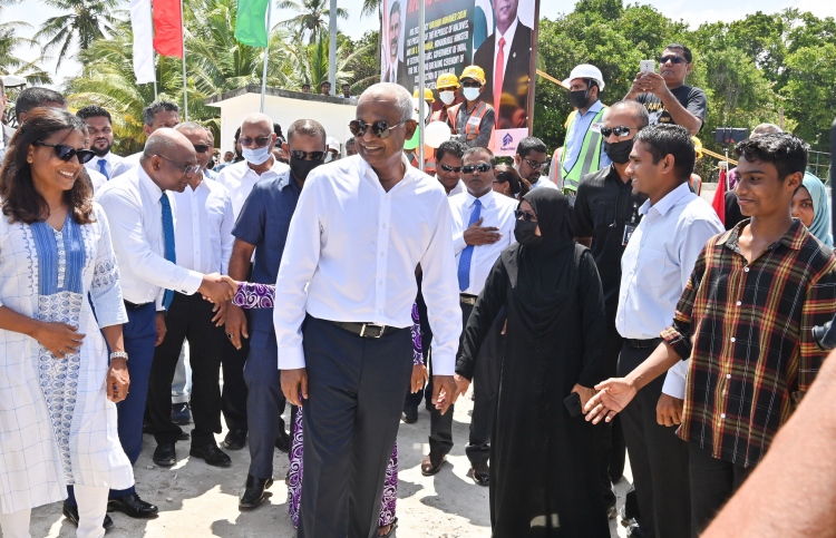 އައްޑޫގެ މަޝްރޫއުތައް ބާރަށް ކުރިއަށް އެބަދޭ: ސަރުކާރު