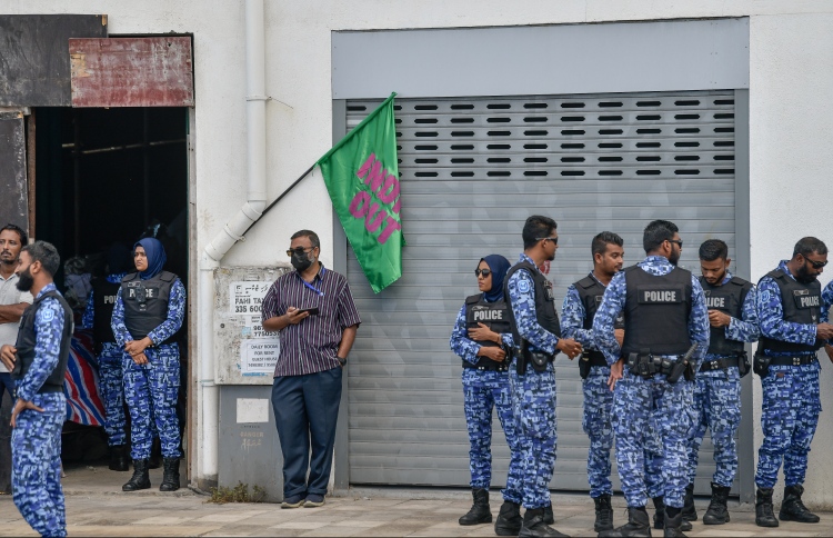 ފުލުހުންގެ ނަމާއި މައުލޫމާތު ދޭން އެންގުމުން ހައިކޯޓަށް