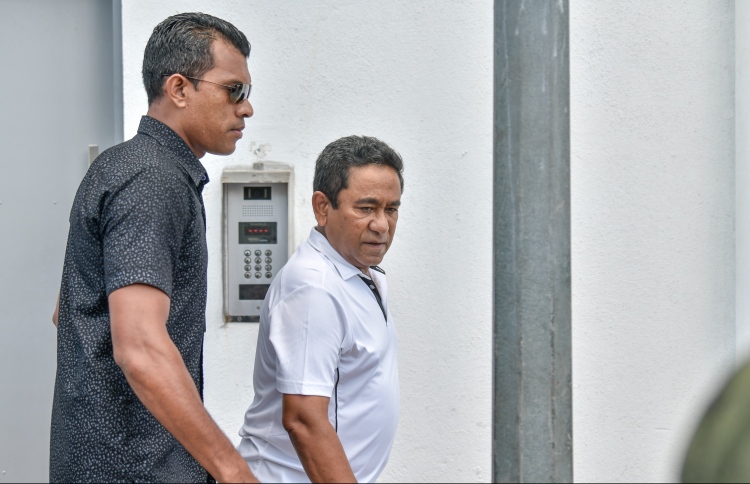 ޔާމީން ފަނޑިޔާރަކަށް އިންޒާރު ދިން މައްސަލަ ފުލުހަށް!