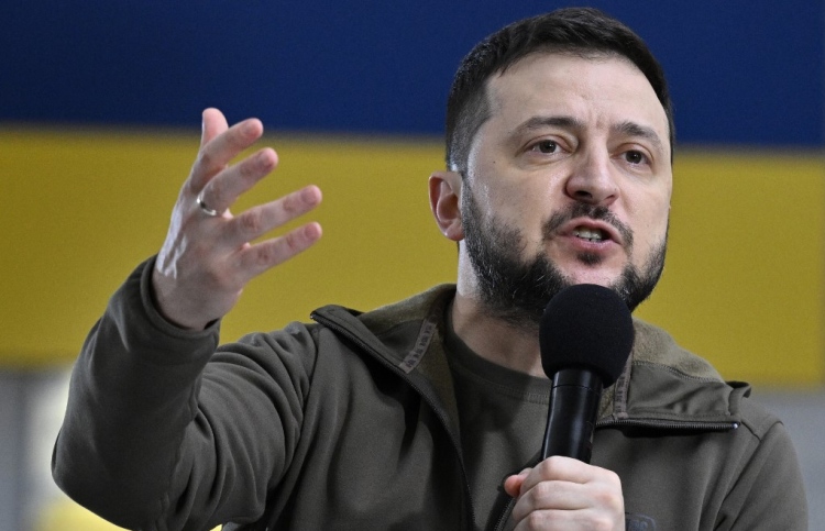 ހަނގުރާމަ މިހާރު އެ ވަންނަނީ ރަޝިޔާއަށް: ޒެލެންސްކީ