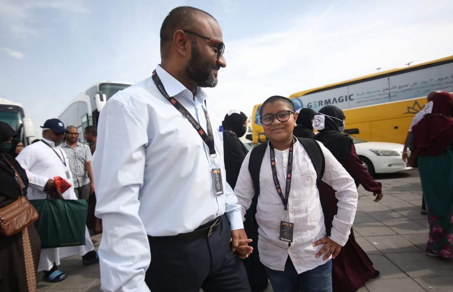 އިލްޔަސައު، ބައްޕަ ޝަހީމާއެކު މައްކާގައި.