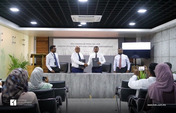 ޔޫތާއި އެޗްޑީސީން 130 ޒުވާނުން ތަމްރީނުކުރަނީ