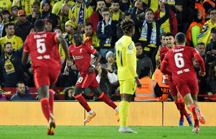 ވިޔަރެއާލް ބަލިކޮށް ލިވަޕޫލް ފައިނަލާ ކައިރިއަށް