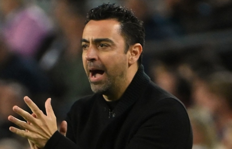 ބާސާ އަށް ހަމަޖެހުމެއް އަތުވެއްޖެ: ޒަވީ