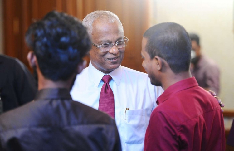 ނޫސްވެރިކަމަށް މިނިވަންކަން ލިބުމުން އުފާކުރަން: ރައީސް