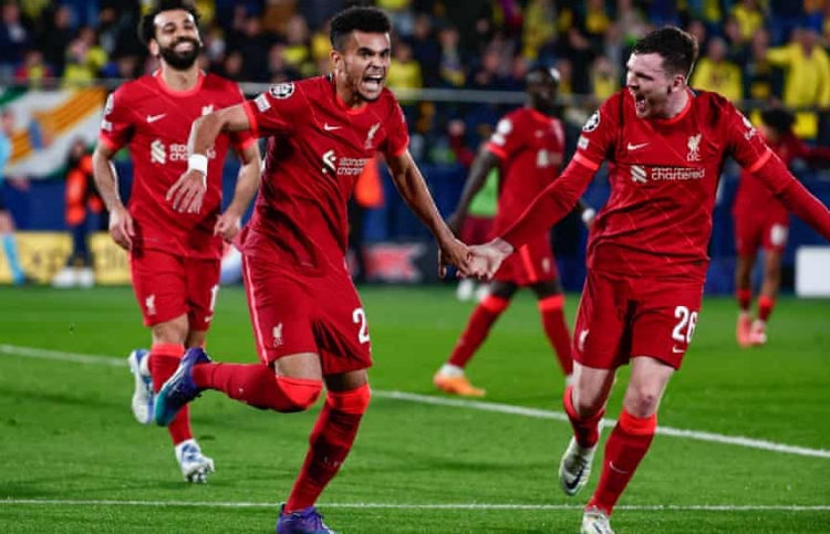 އިނގިރޭސި ފުޓްބޯޅައިގެ ބޮޑު ރެކޯޑެއް ލިވަޕޫލަށް