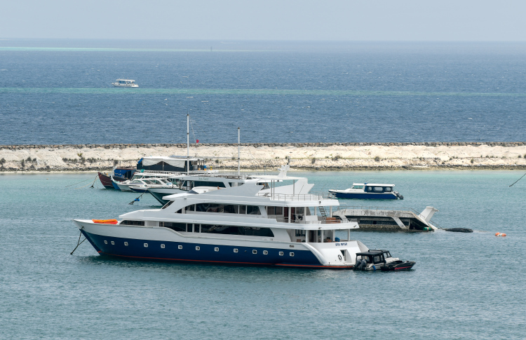 ހުޅުމާލޭ 3 ހިއްކަން ފަށާތީ ފަޅު ހުސްކުރަން އަންގައިފި