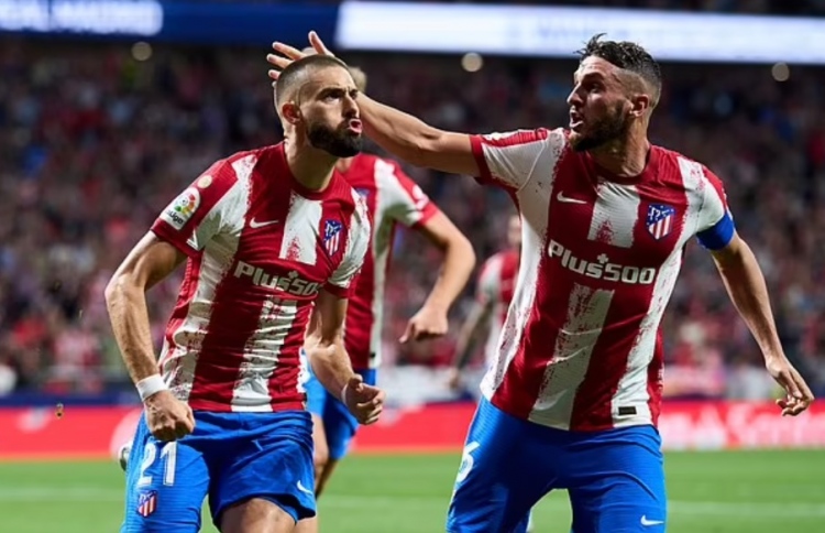 މެޑްރިޑް ޑާބީގައި ތަފާތަކަށްވީ ސުވާލު އުފެދުނު ޕެނަލްޓީ