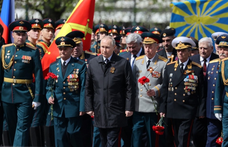 ހަނގުރާމަ ވަރުގަދަ ކުރުމަށް ޕުޓިން އަމުރު ނެރުއްވައިފި