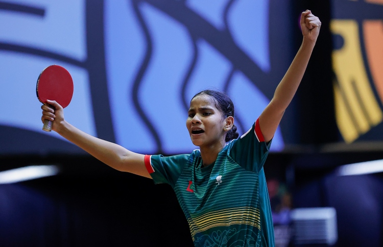 ސިންގަލްސްގެ ދެ ކެޓަގަރީން ވެސް ދީމާ ކުއާޓާ އަށް