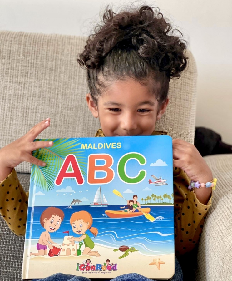 އައި ކެން ރީޑް އިން ނެރެފައިވާ އޭބީސީ ފޮތް