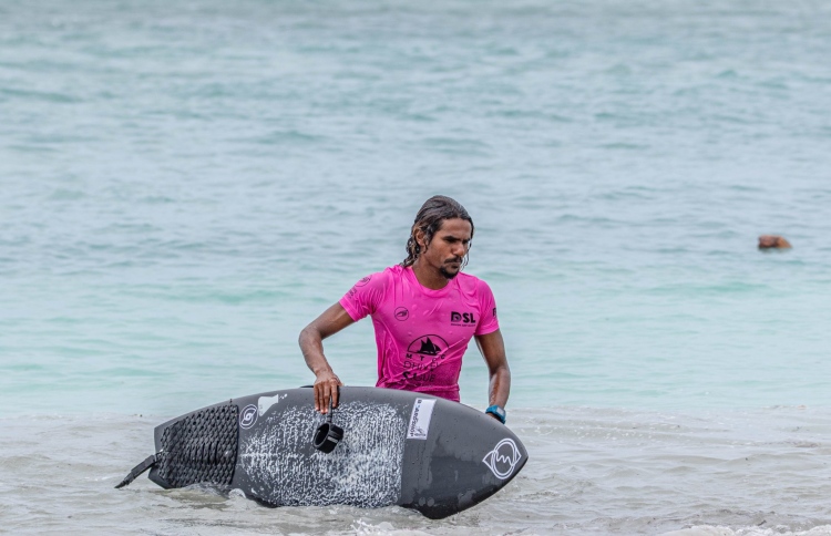 މުލީކޮޅު ރާޅުގަނޑުގައި ސްމައިލީ ކަޓައިފި