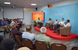 Dhiraagu's MD & CEO Mr. Ismail Rasheed and other senior members at a panel discussion for University and College students at Dhiraagu Head Office -- Photo: Dhiraagu