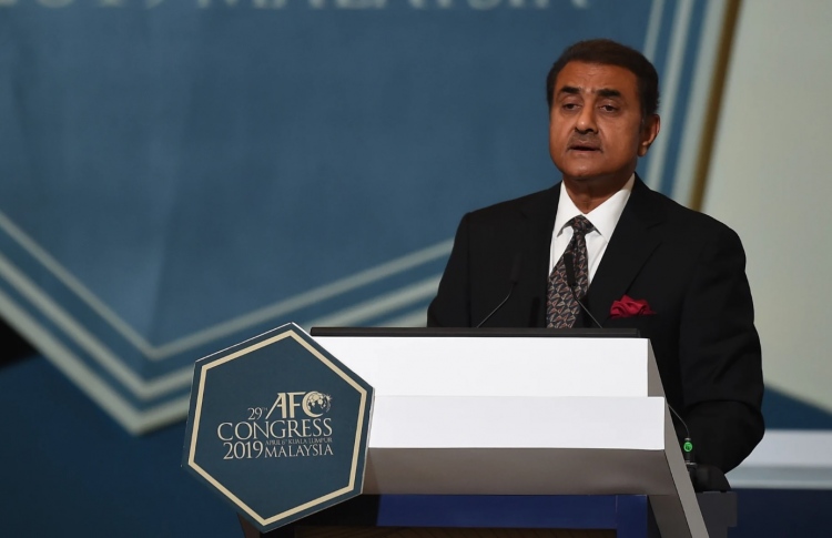 އިންޑިއާގެ ސުޕްރީމް ކޯޓުން އެފްއޭގެ ރައީސް ވަކިކޮށްފި